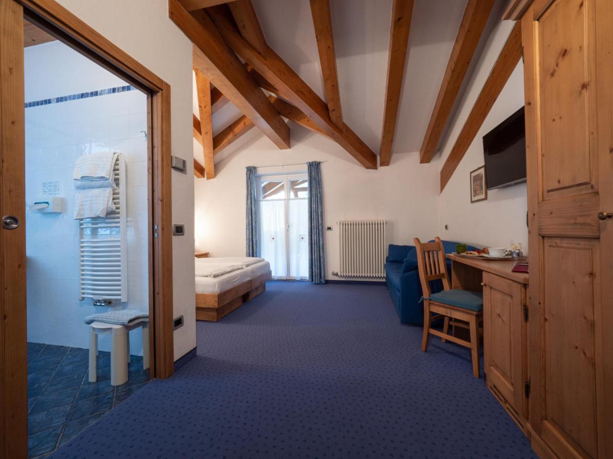 דימארו Hotel Garni Sottobosco מראה חיצוני תמונה