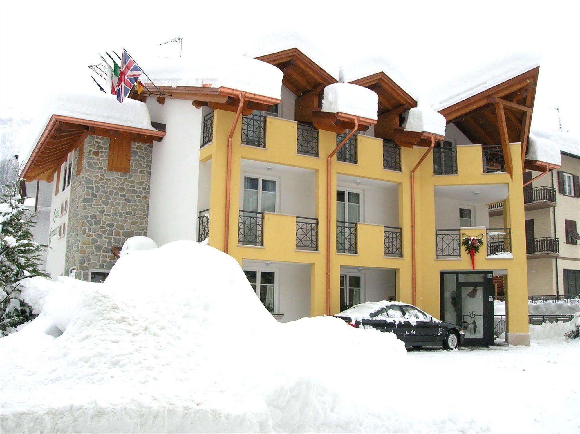 דימארו Hotel Garni Sottobosco מראה חיצוני תמונה